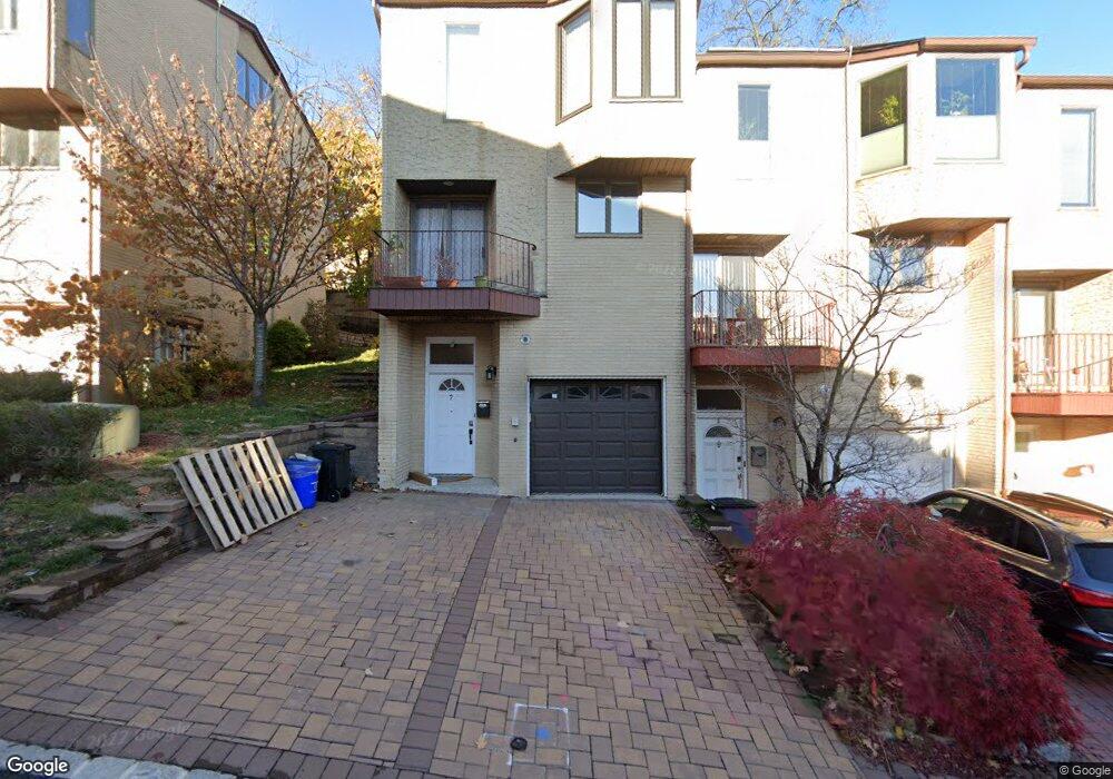 7 Veterans Way, Edgewater, NJ 07020 - photo 1