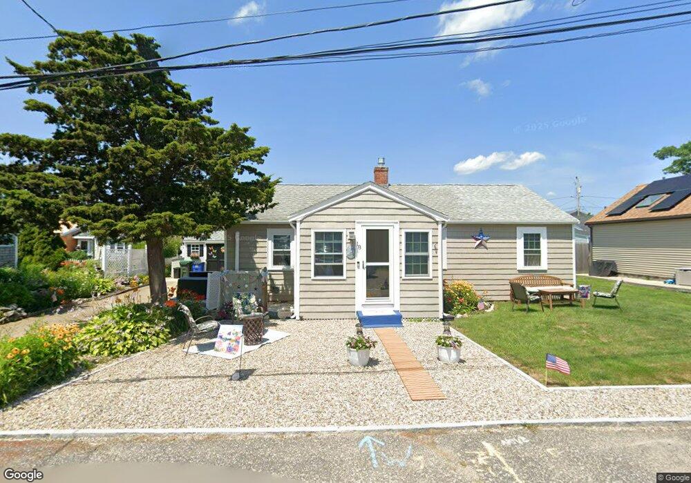 18 Billings Rd, Marshfield, MA 02050 - photo 1