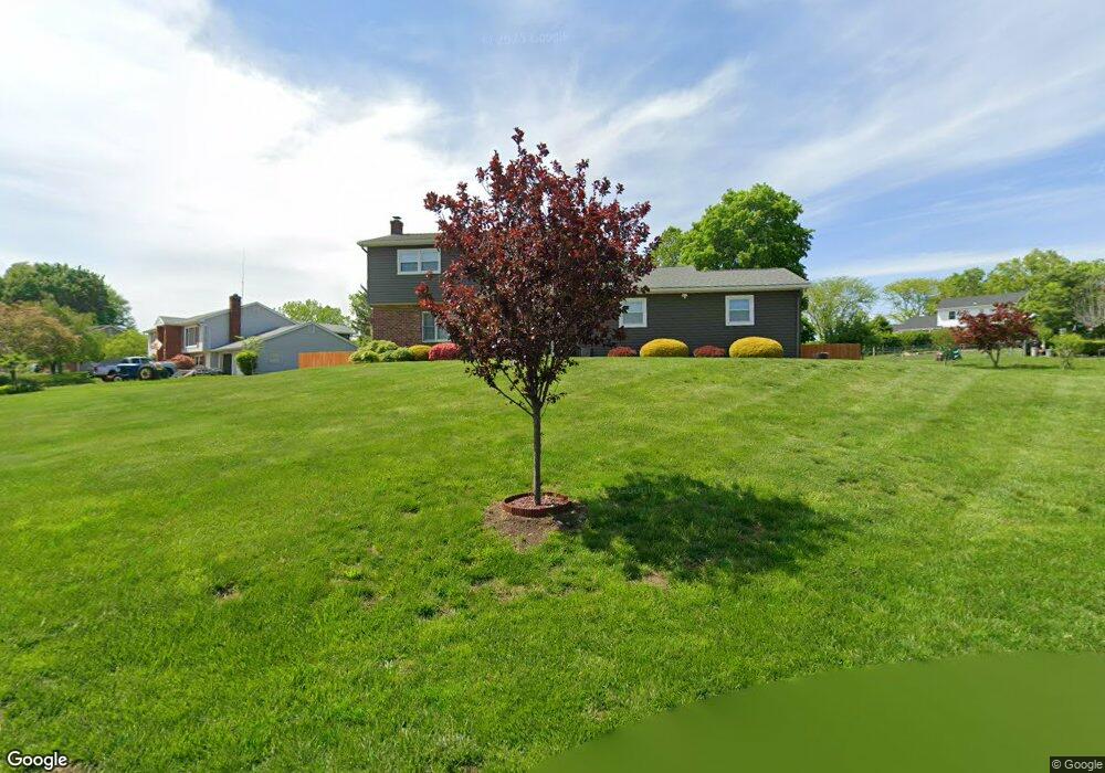 72 Nantucket Dr, Fishkill, NY 12524 - photo 1