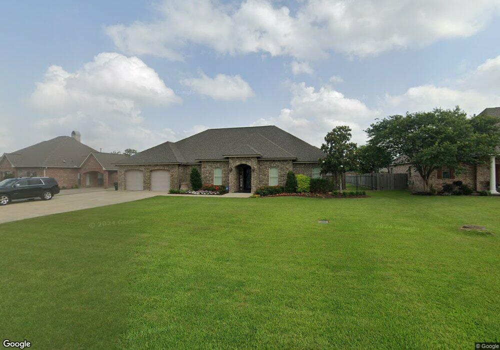 2828 Henderson Forest Dr, Lake Charles, LA 70605 - photo 1
