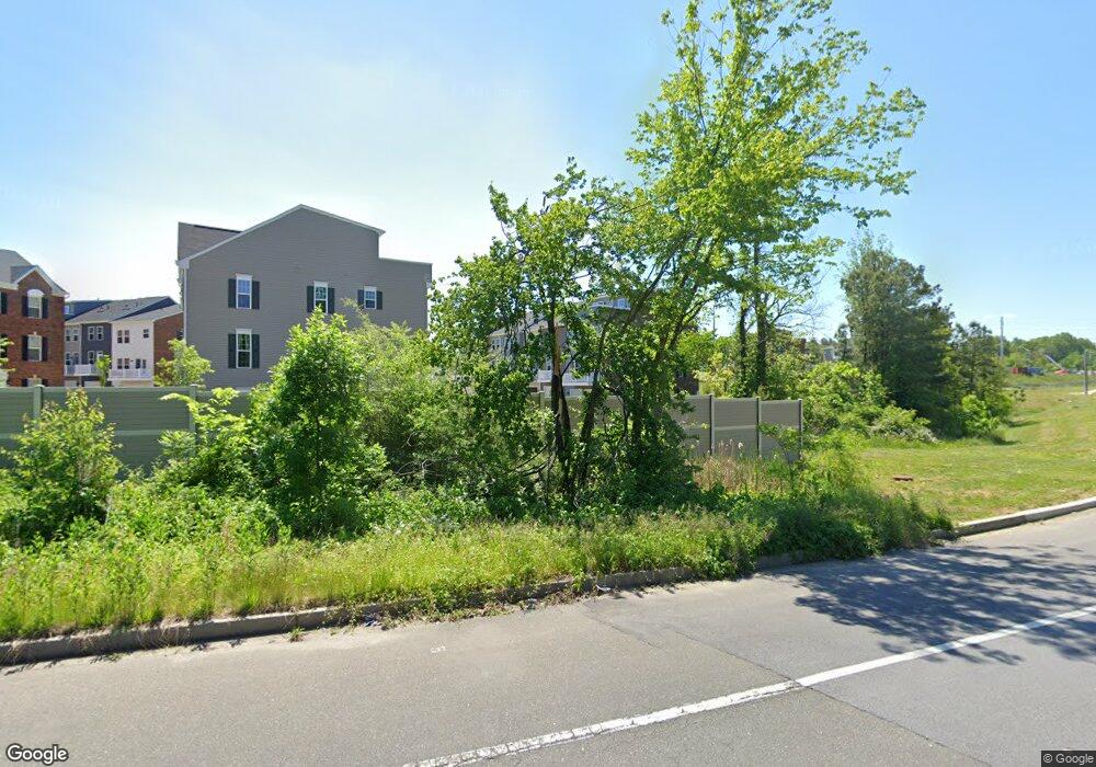 726 Sky Bridge Dr, Upper Marlboro, MD 20774 - photo 1