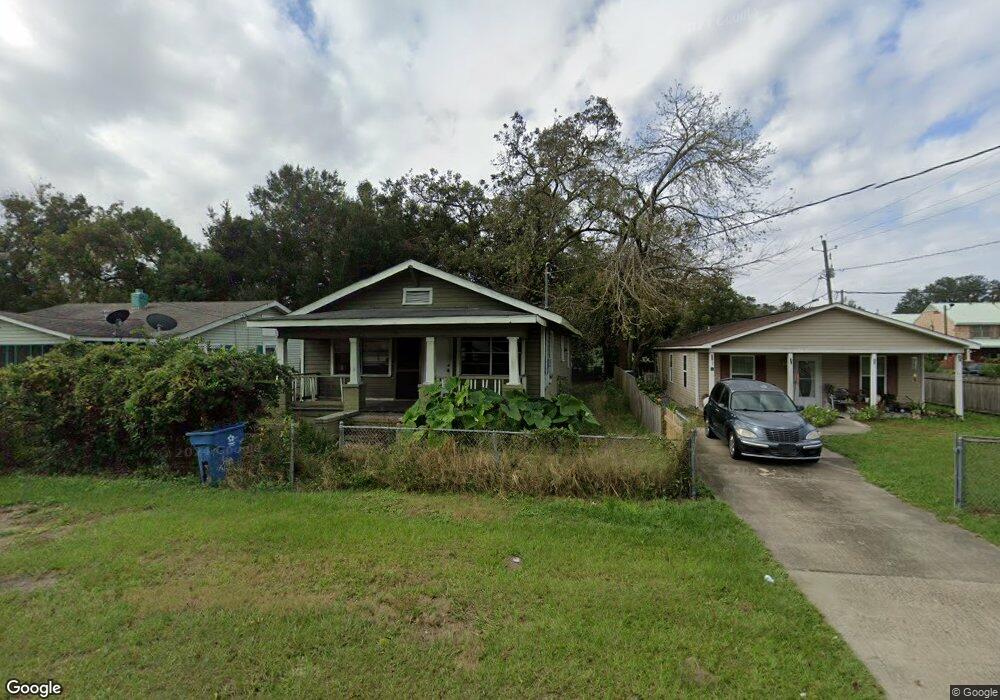 2427 Gordon St, Brunswick, GA 31520 - photo 1