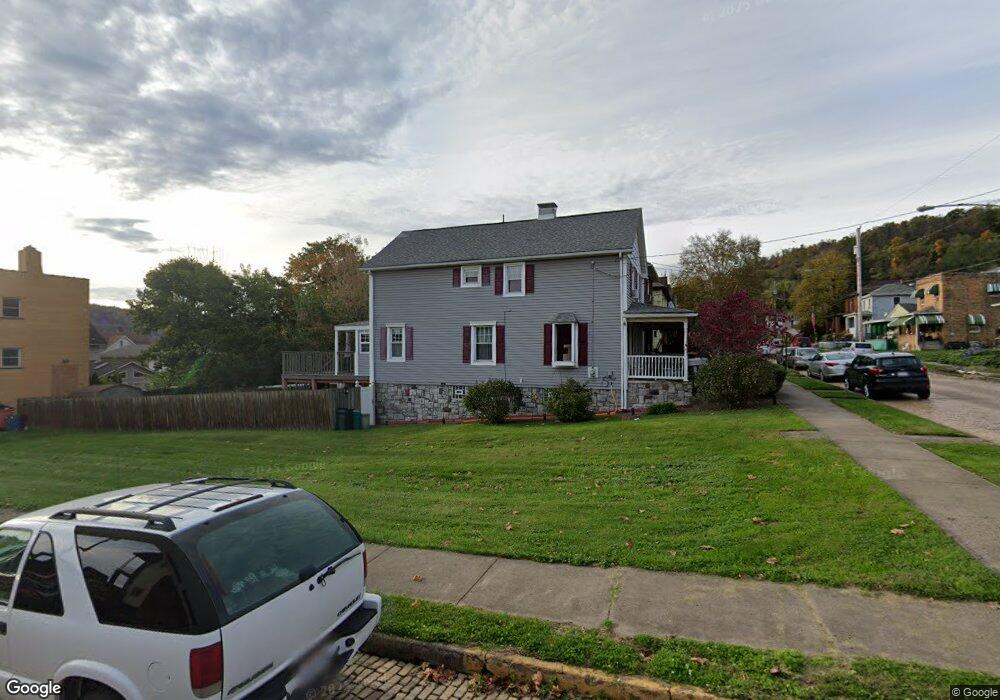 552 Penn Ave, Midland, PA 15059 - photo 1