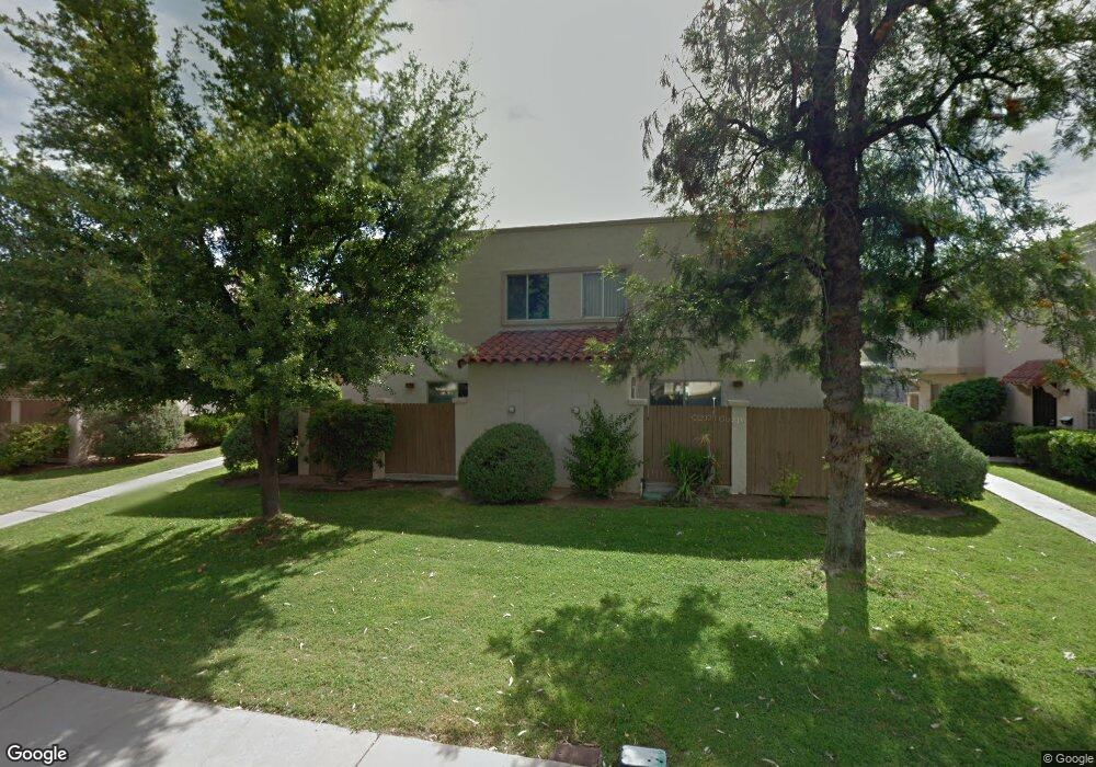 8825 N 12th Place, Phoenix, AZ 85020 - photo 1