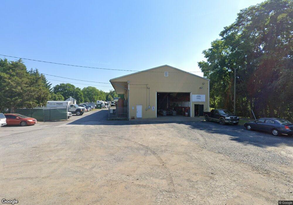 400 Piccadilly St, Edinburg, VA 22824 - photo 1