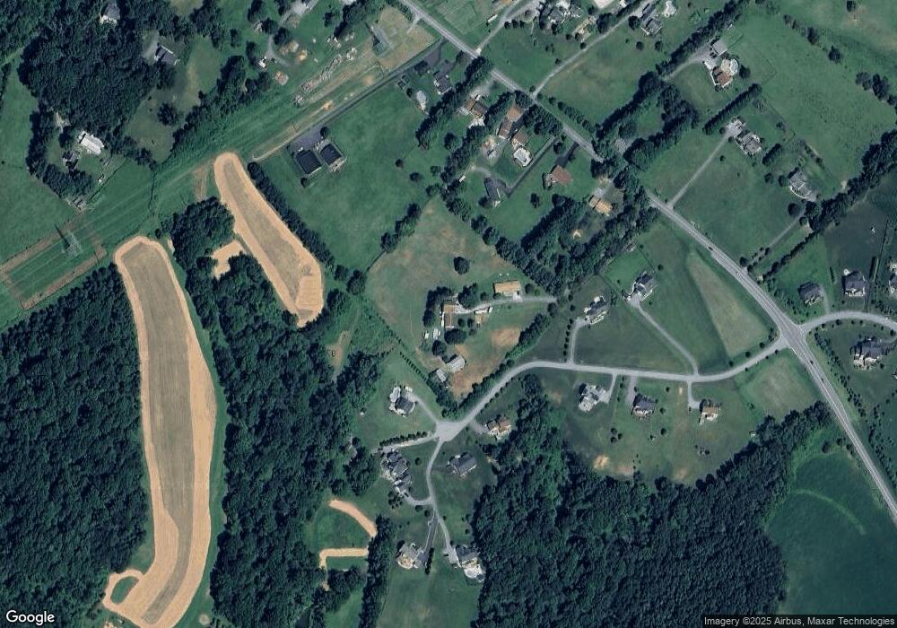 4822 Bartholow Rd, Sykesville, MD 21784 - photo 1