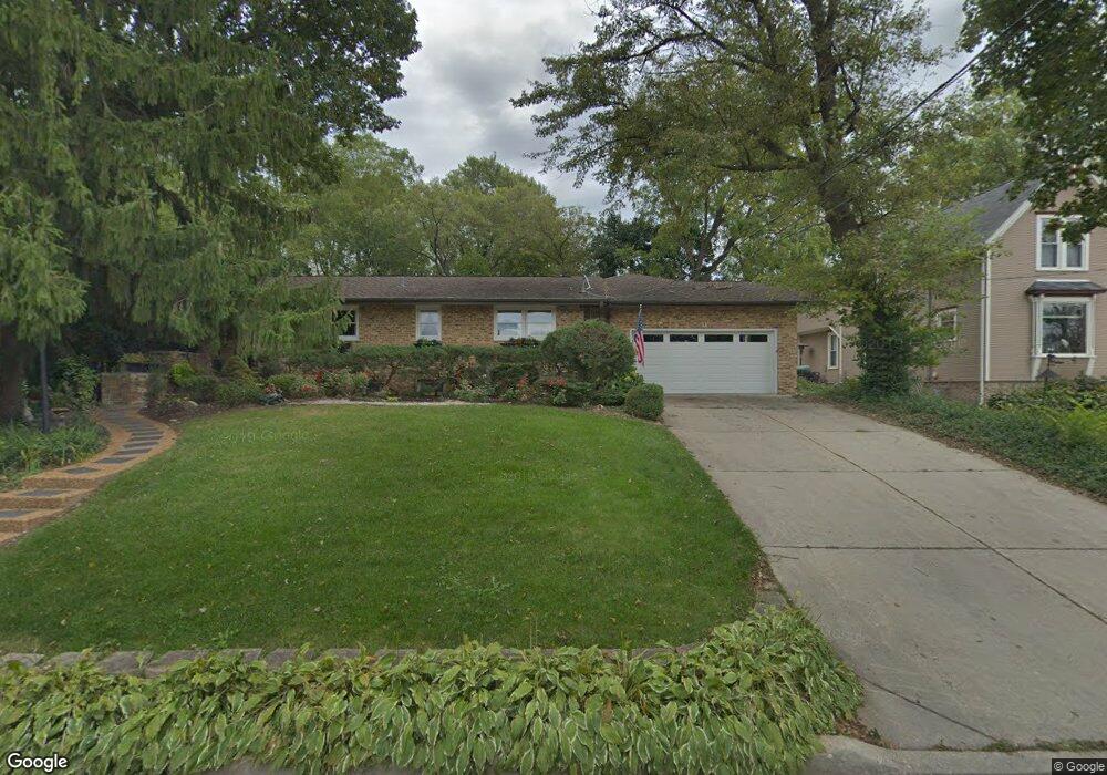 111 N Hubbard St, Algonquin, IL 60102 - photo 1