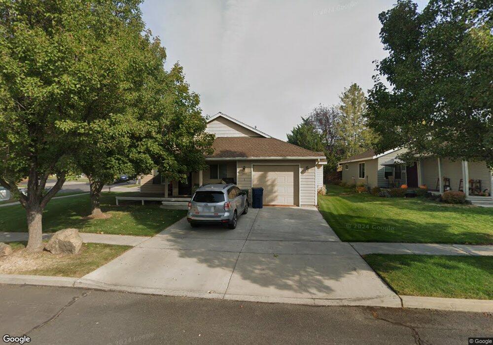 2950 NE Stanton Ave, Bend, OR 97701 - photo 1