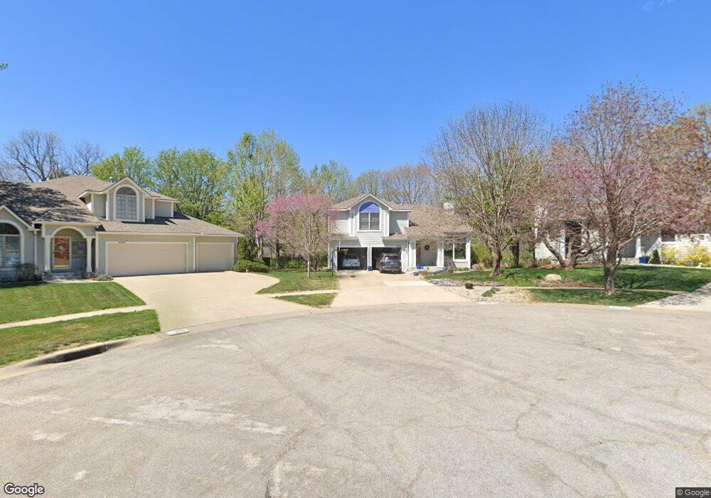 5728 SW 33rd Ct, Topeka, KS 66614 - photo 1