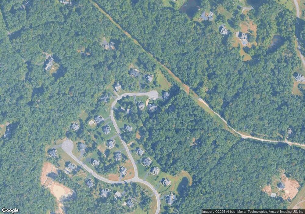 9043 John Sutherland Ln, Lorton, VA 22079 - photo 1