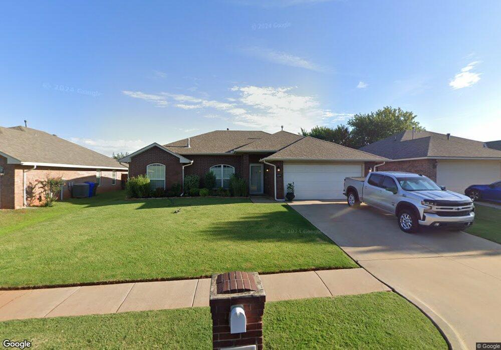 1109 Eagle Cliff Dr, Norman, OK 73072 - photo 1