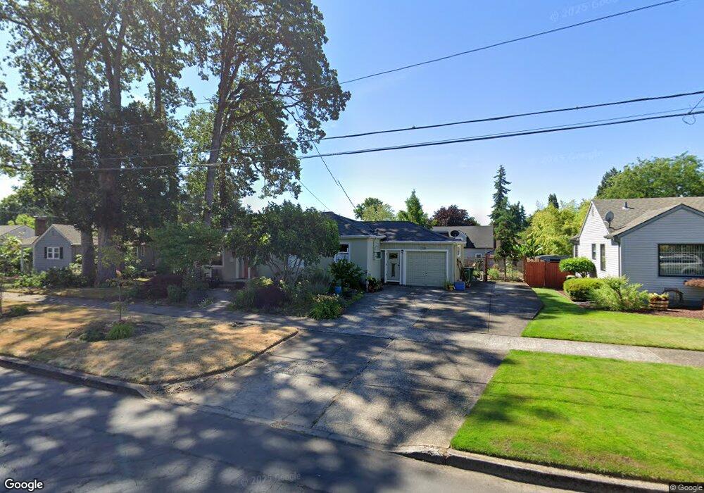 2318 15th Ave, Forest Grove, OR 97116 - photo 1
