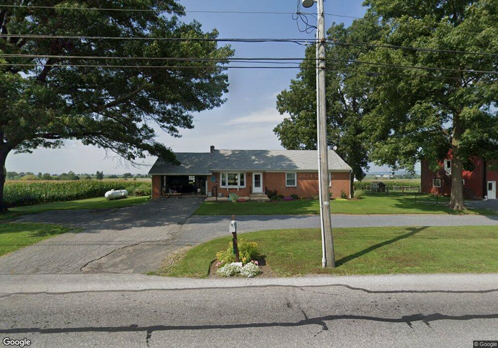 515 Strasburg Rd, Paradise, PA 17562 - photo 1