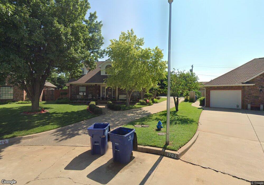 1701 Windsor Dr, Duncan, OK 73533 - photo 1