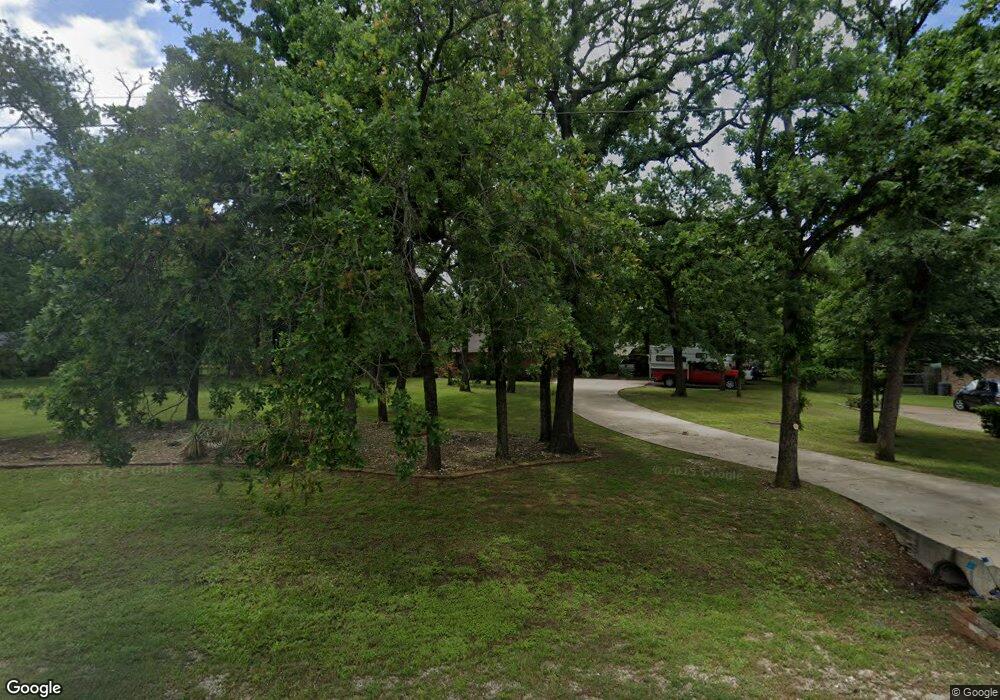 906 Barry Ln, Cleburne, TX 76031 - photo 1