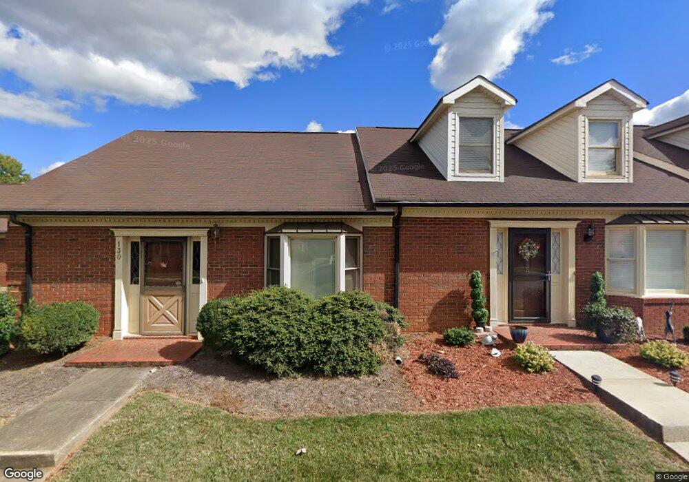 130 N Oakwood Dr, Statesville, NC 28677 - photo 1