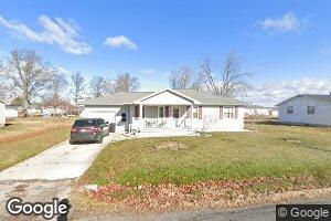 212 3rd St, Hoffman, IL 62250