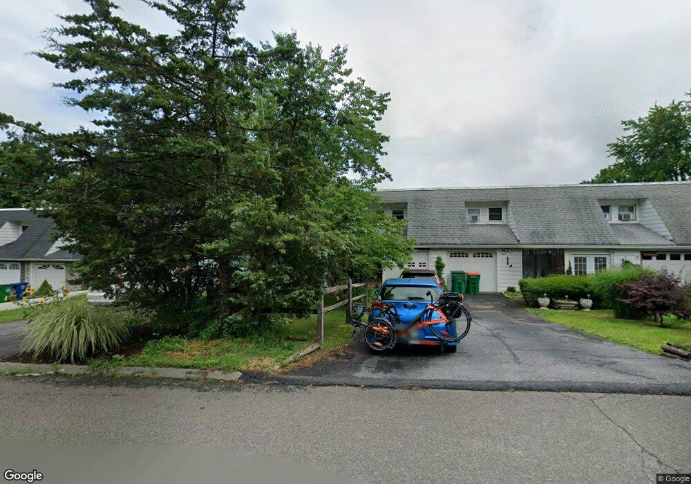 13 Russet Rd, Poughkeepsie, NY 12601 - photo 1