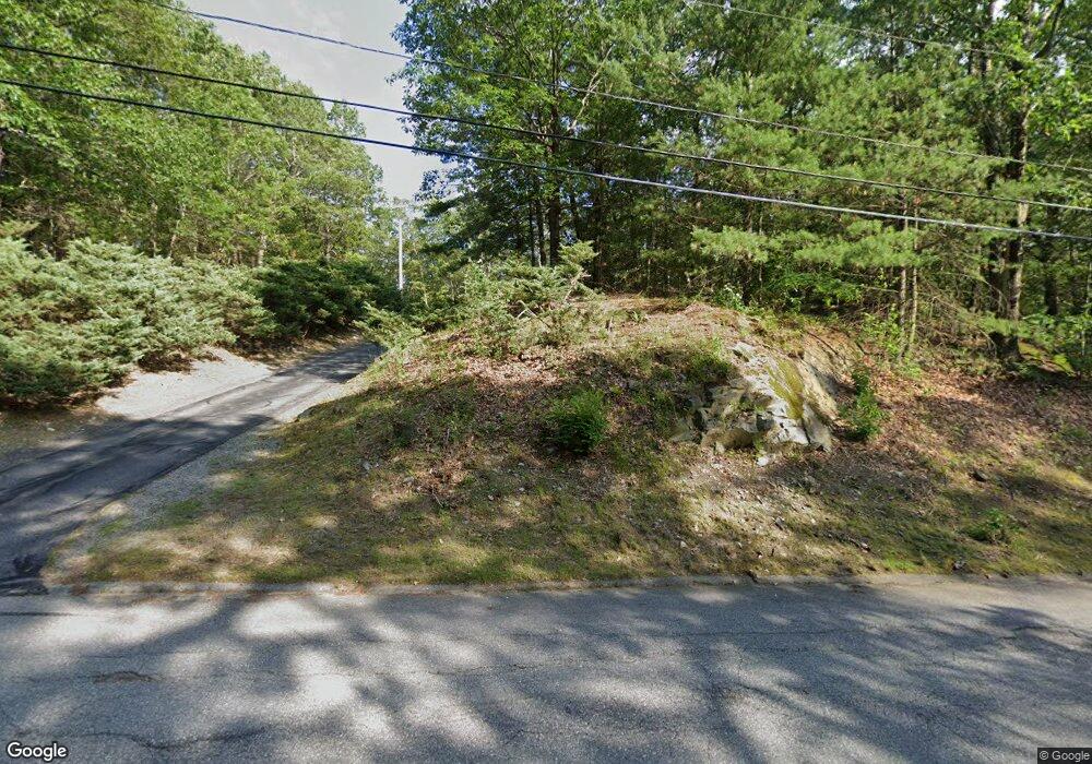 51 Heather Rd, Dracut, MA 01826 - photo 1