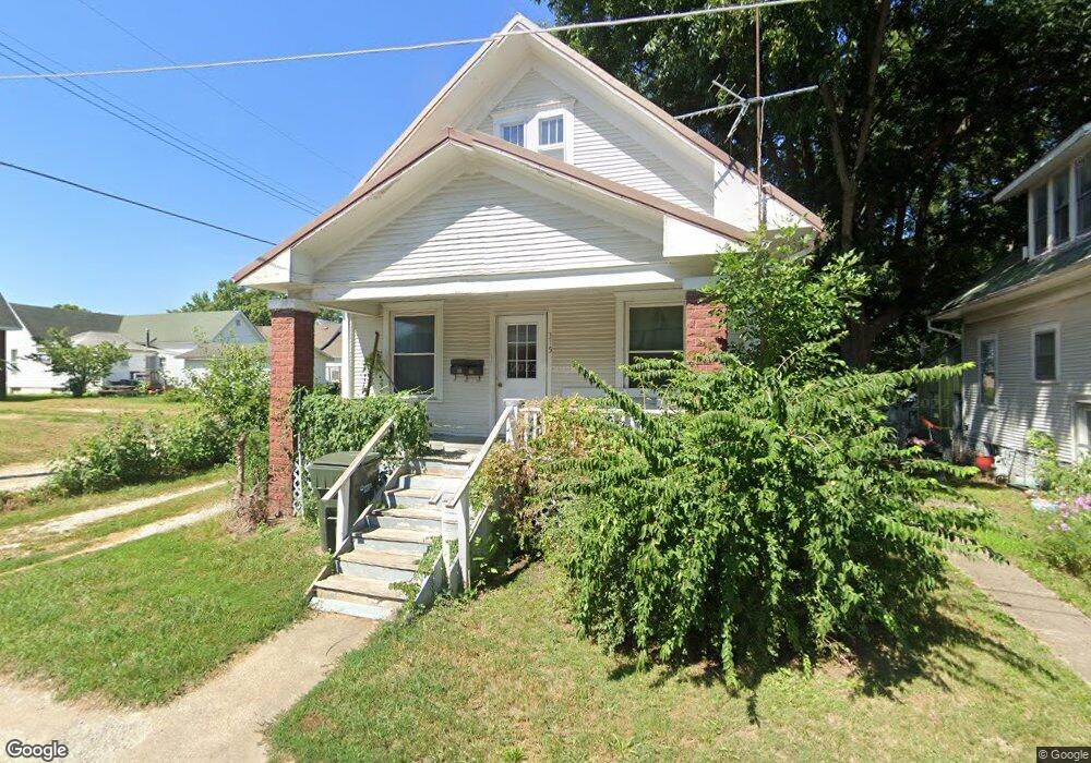 315 W End Ave, Moberly, MO 65270 - photo 1