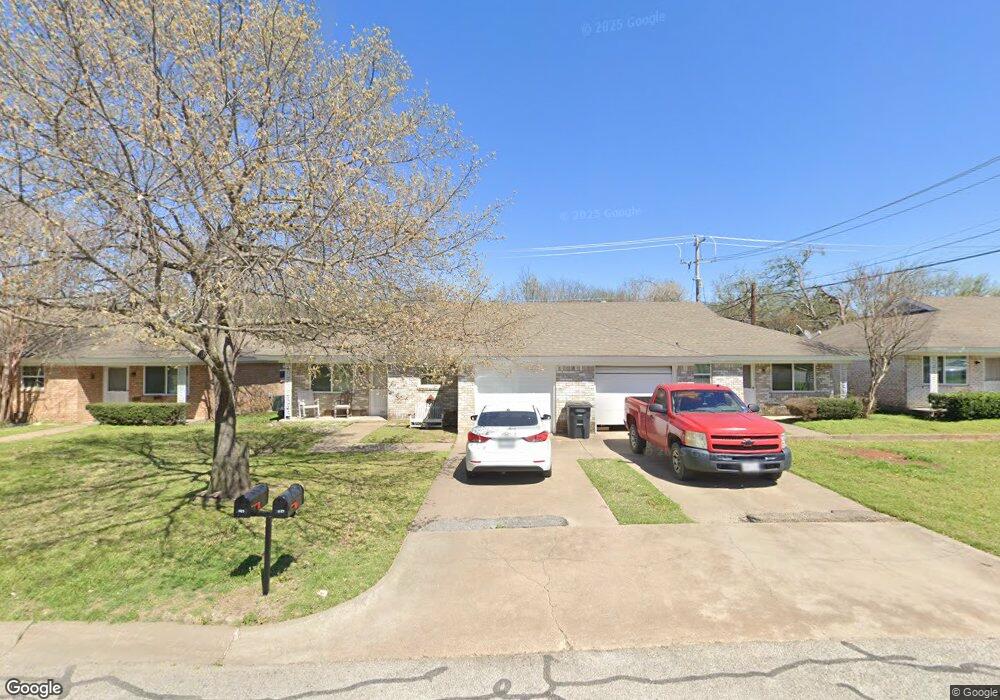 1125 Tanglewood Dr unit 1127, Cleburne, TX 76033 - photo 1