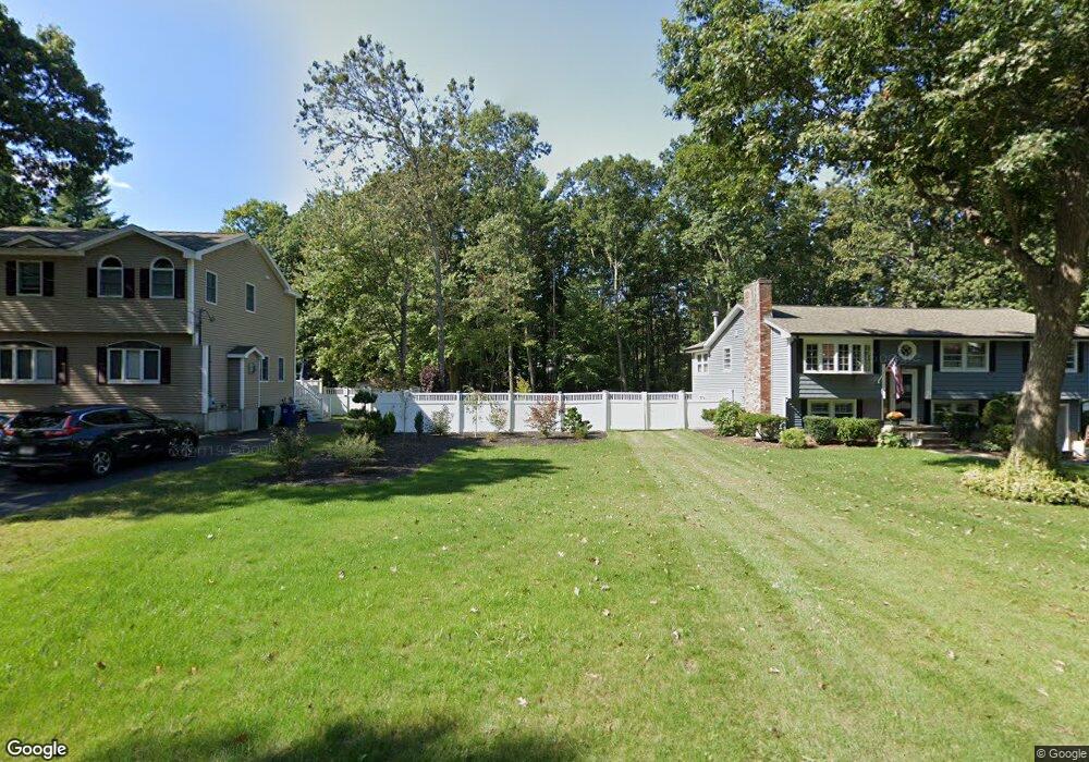 37 Lois Ln, Billerica, MA 01821 - photo 1