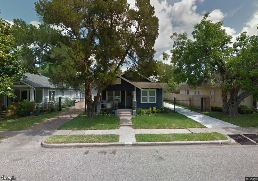 1011 E 14th St, Houston, TX 77009 - photo 1