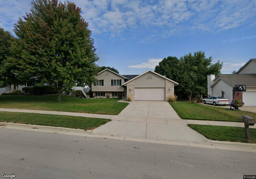 1157 Lincoln Rd, Oregon, WI 53575 - photo 1