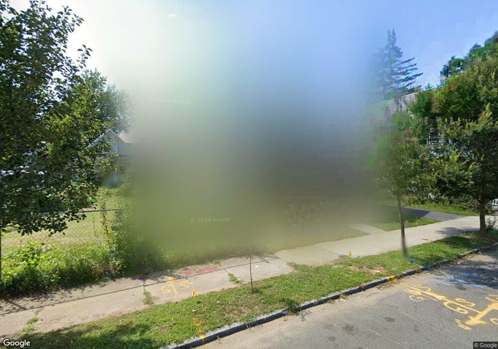 30 Cambridge St unit L, Springfield, MA 01109 - photo 1