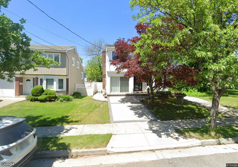 23339 39th Ave, Little Neck, NY 11363 - photo 1