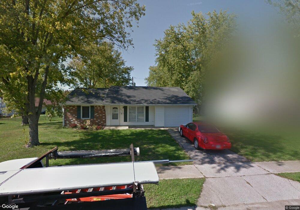 2072 Commonwealth Dr, Xenia, OH 45385 - photo 1