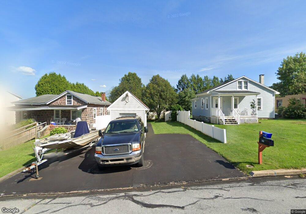 525 Pershing Blvd, Reading, PA 19607 - photo 1