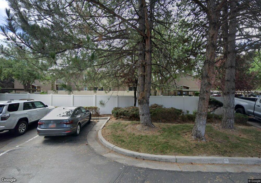 652 E Cobblestone Ln, Midvale, UT 84047 - photo 1