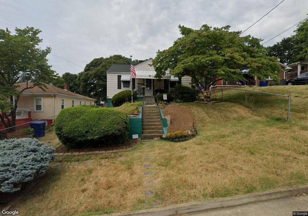 806 Virginia Ave, Front Royal, VA 22630 - photo 1