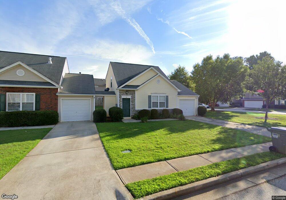 2740 Lakeside Cir, Covington, GA 30016 - photo 1