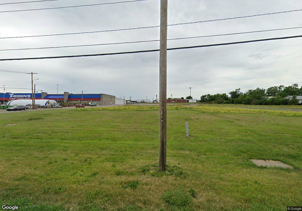 3145 16th Ave SW, Cedar Rapids, IA 52404 - photo 1