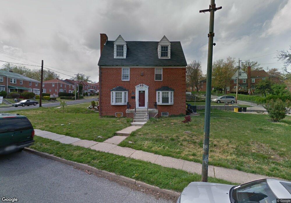 4830 Briarclift Rd, Baltimore, MD 21229 - photo 1