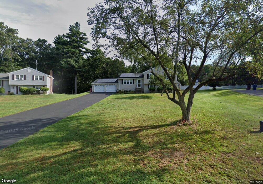 6 Chestnut Ln, Unionville, CT 06085 - photo 1