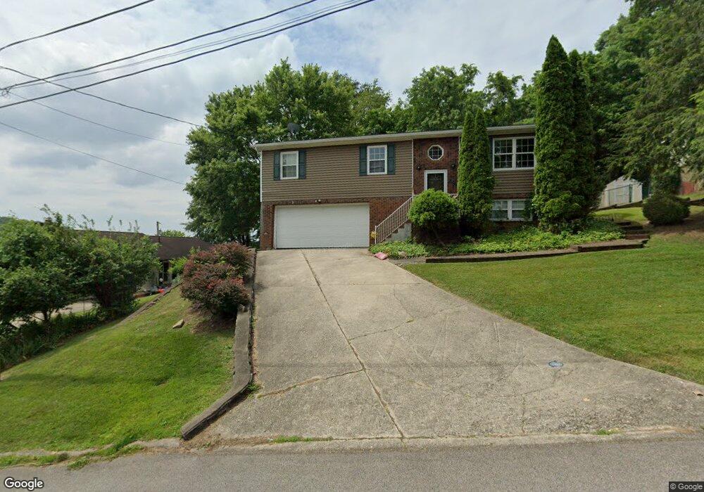 296 Pine Cir, Dunbar, WV 25064 - photo 1