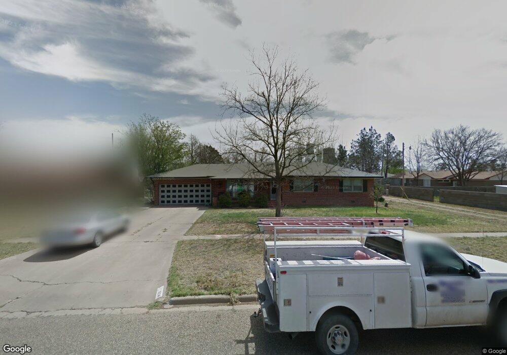 1204 Vernon St, Plainview, TX 79072 - photo 1