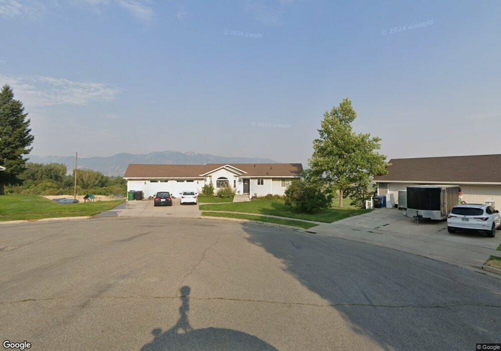 670 E 380 N, Hyrum, UT 84319 - photo 1