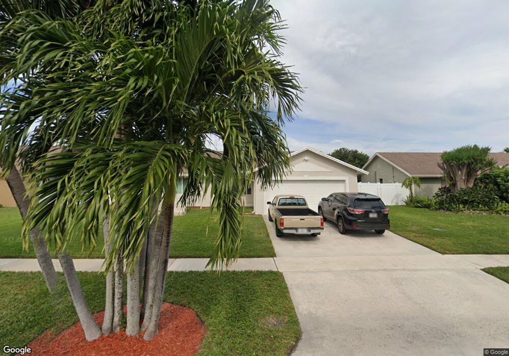 9227 Edgemont Ln, Boca Raton, FL 33434 - photo 1