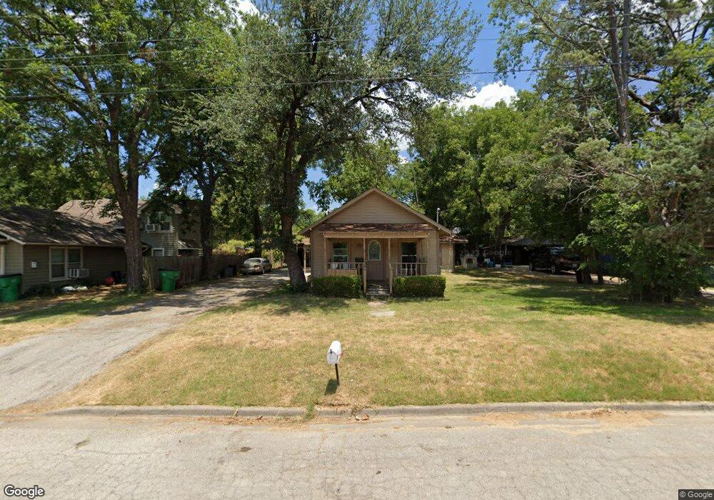 1603 Belcher St, Gainesville, TX 76240 - photo 1