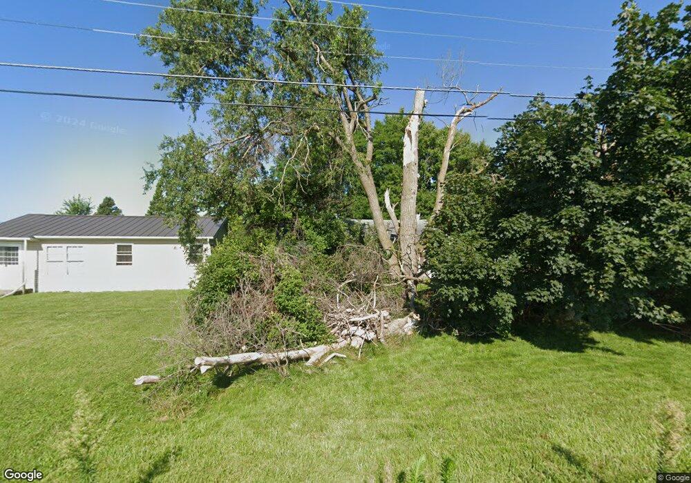 1308 S Airport Rd, Saginaw, MI 48601 - photo 1