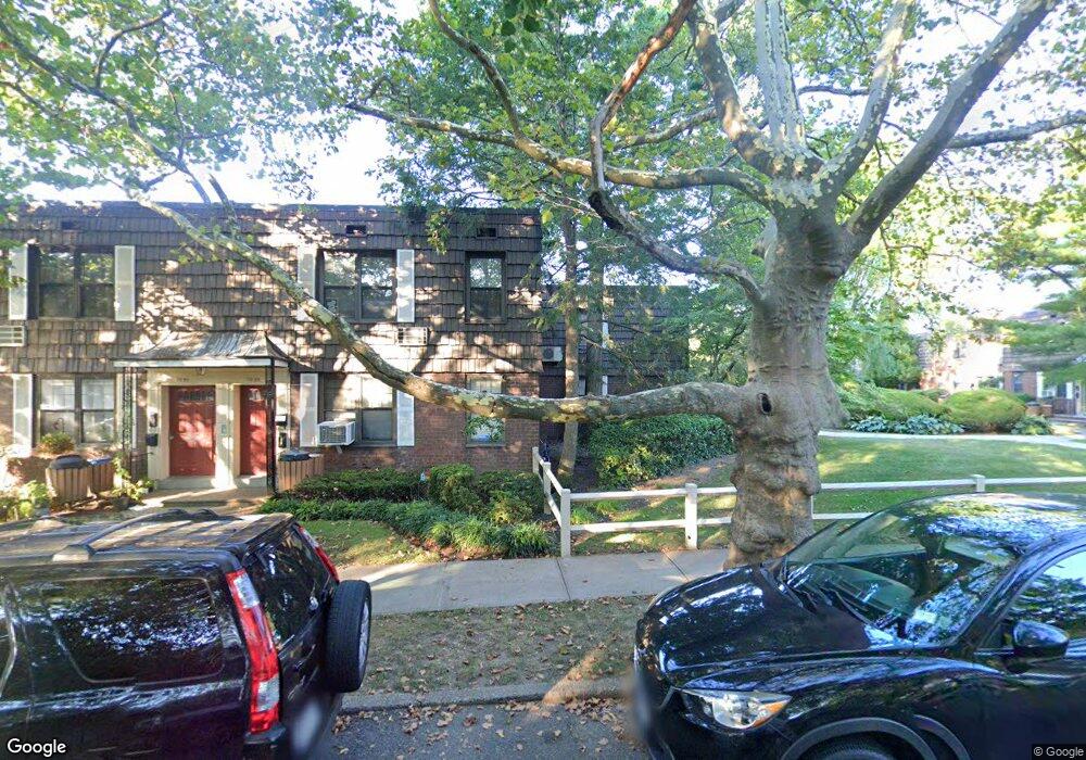 7020 136th St unit B, Flushing, NY 11367 - photo 1