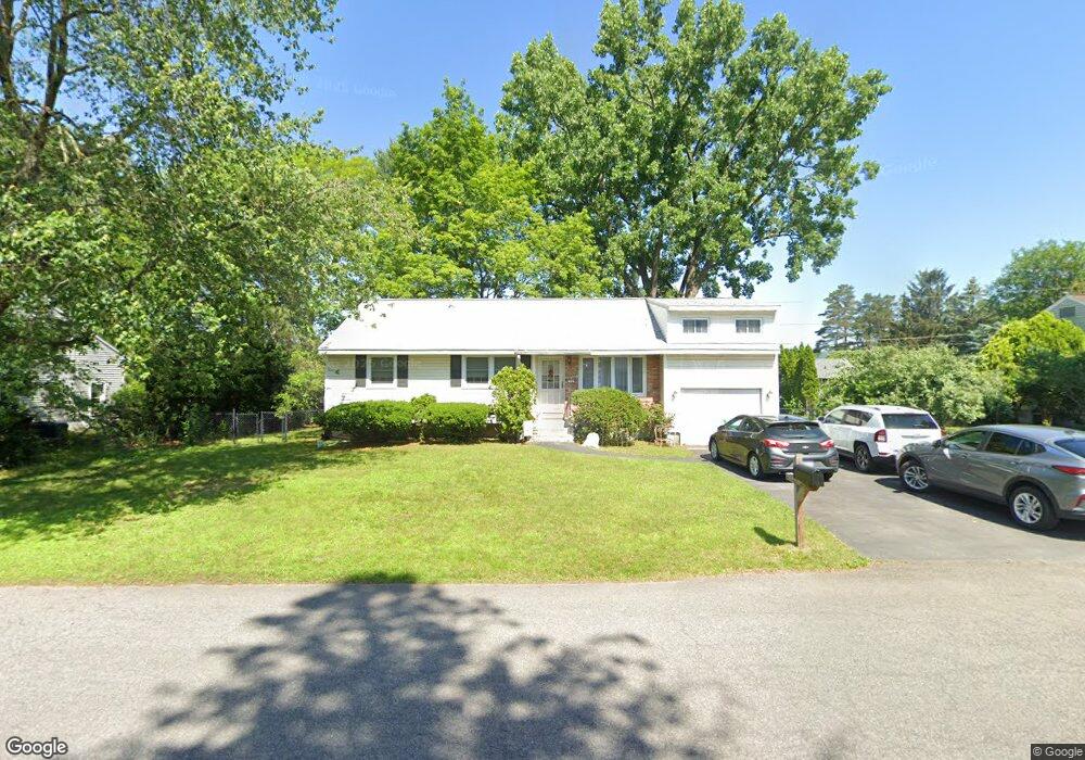 25 Hawthorne Ct, Albany, NY 12211 - photo 1