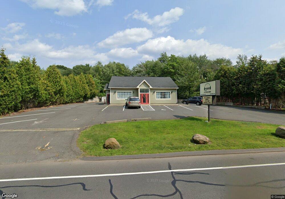 390 West St, Ludlow, MA 01056 - photo 1