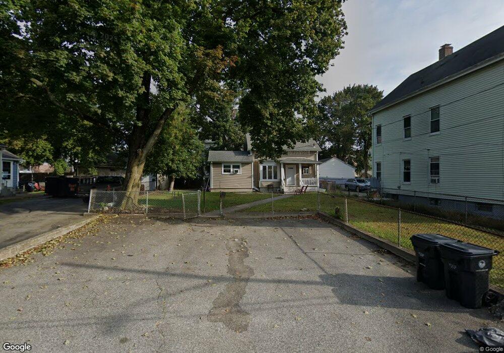 16 Saunders St, Pawtucket, RI 02860 - photo 1