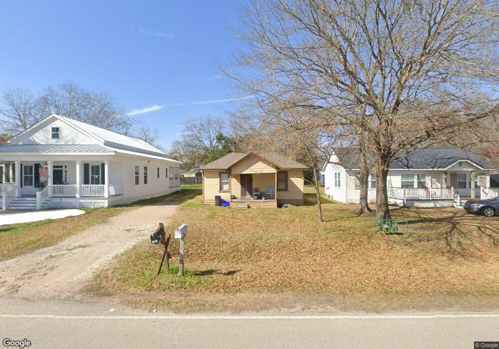 516 James St, Tomball, TX 77375 - photo 1