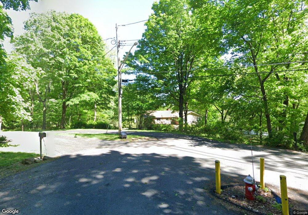 95 Round Hill Dr, Briarcliff Manor, NY 10510 - photo 1